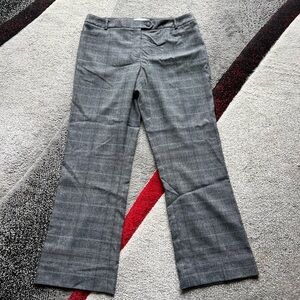 Calvin Klein Modern Fit Houndstooth Gray Dress Pants